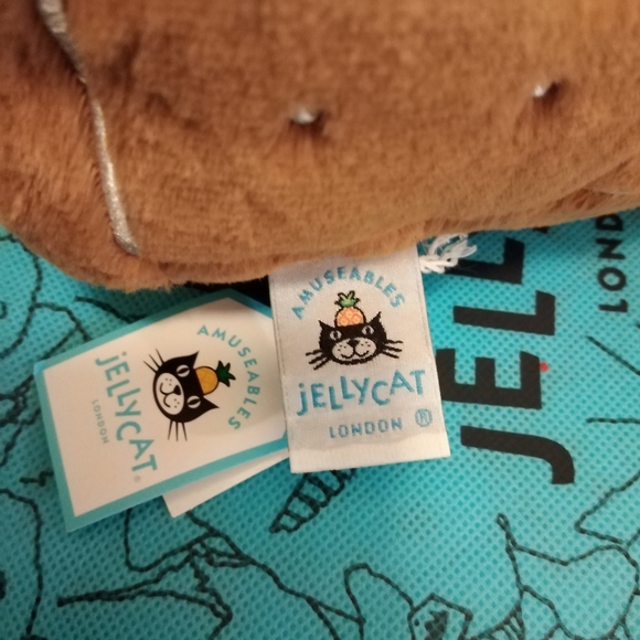 Jellycat Amuseable Gingerbread House- New With Tag - Picture 4 of 5